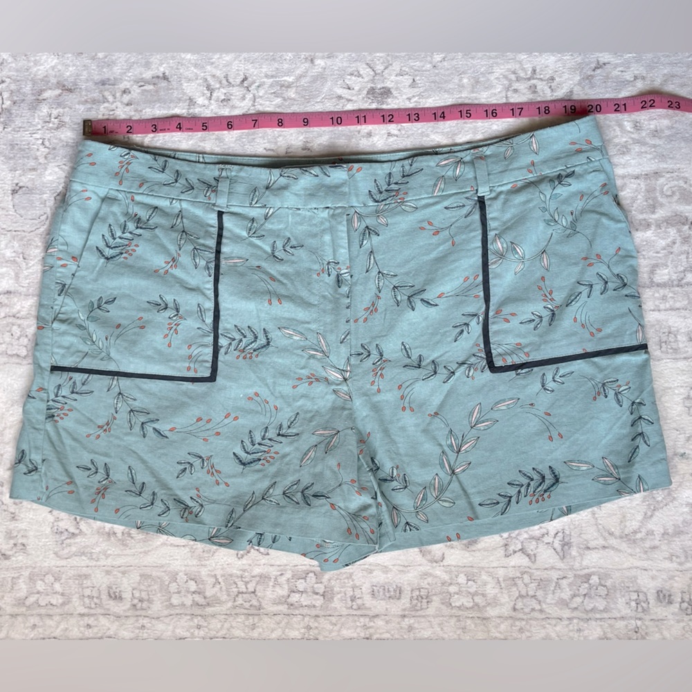 🍋SALE🍋 LOFT Shorts